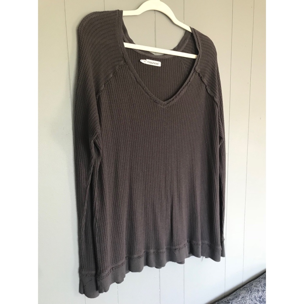 Maurices Long Sleeve Grey with Frail Trimming